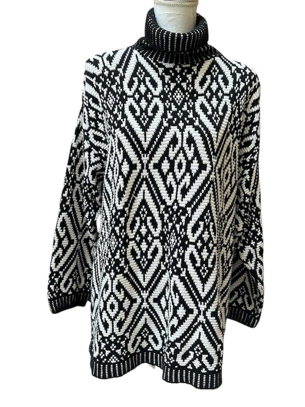 Vtg Delia McKain Black White Aztec Cotton Chunky Knit Ribbed Turtleneck Sweater